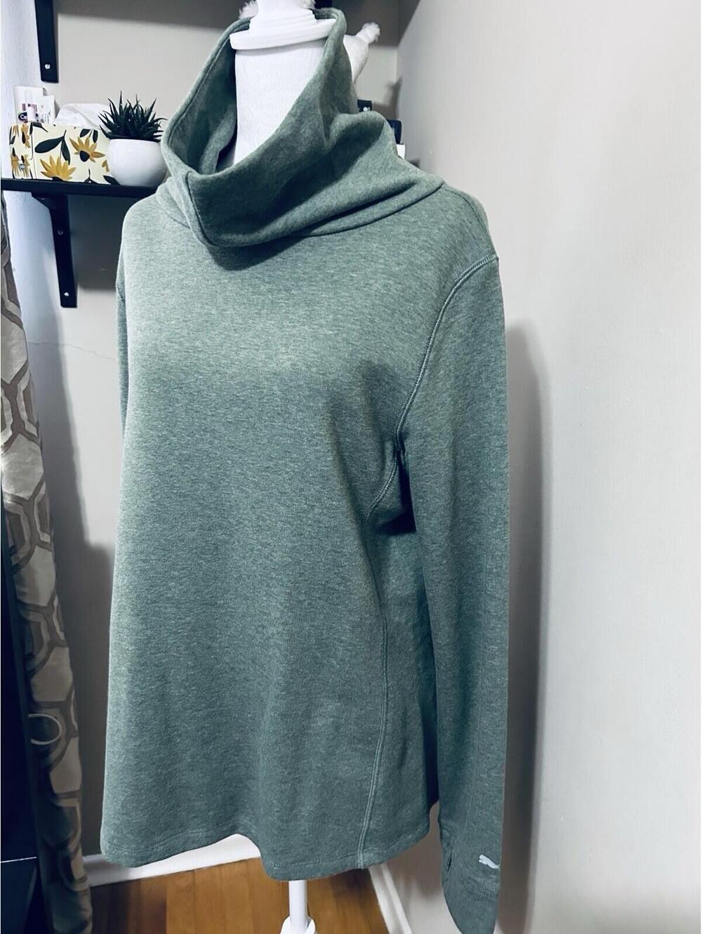 Puma Women's Black Pull Over Sweater  Mock Turtleneck Pockets Size Large [COPY]